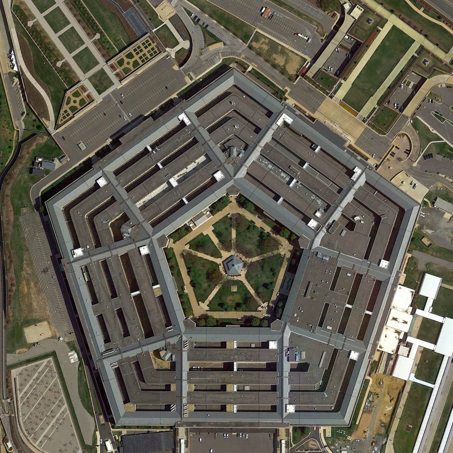 Вид сверху на Пентагон